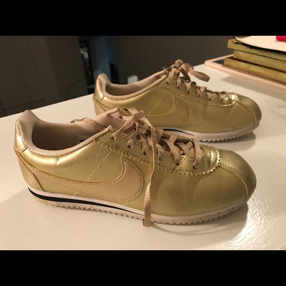 Nike Gold Cortez